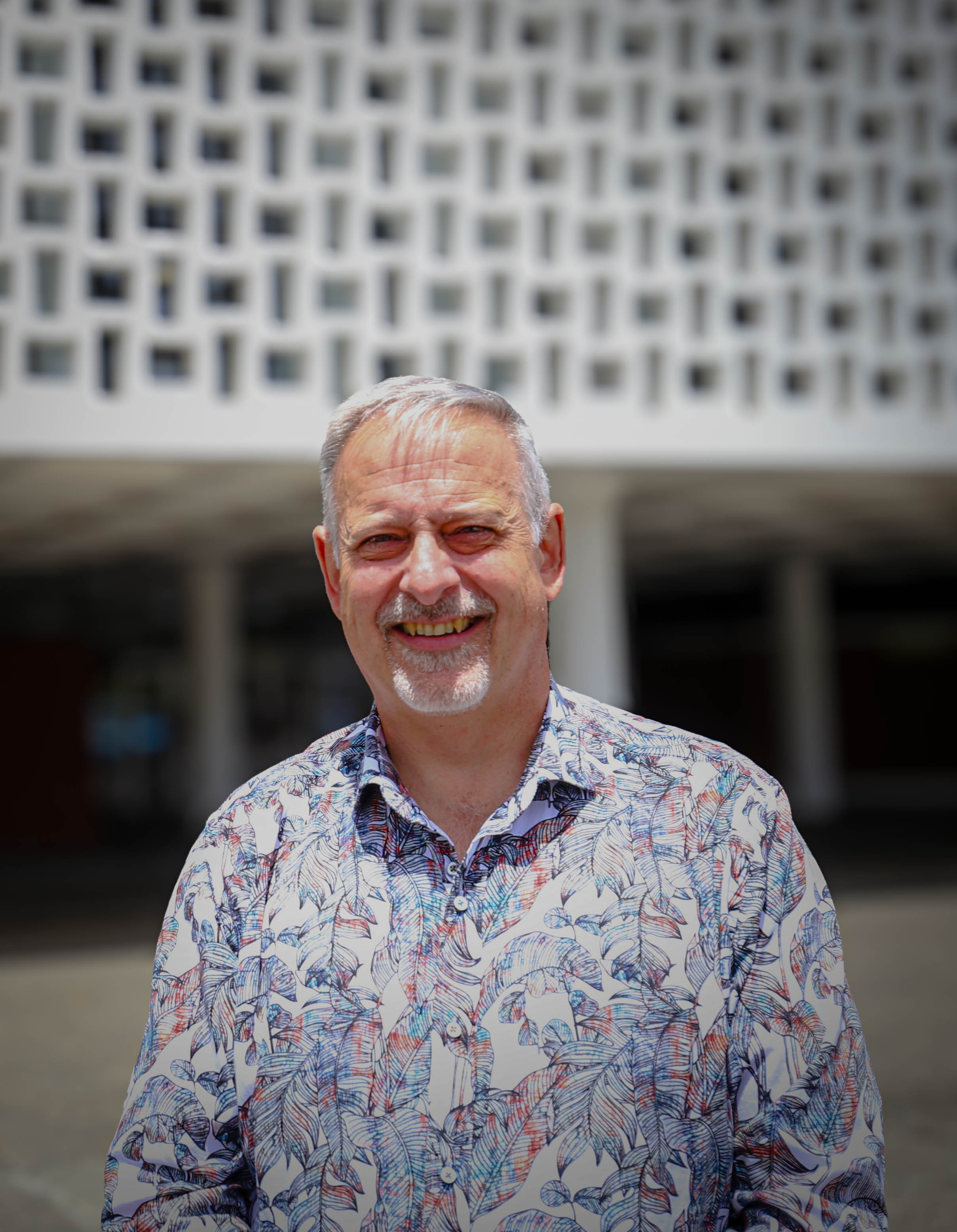 Portrait photo of Gerald Cogan