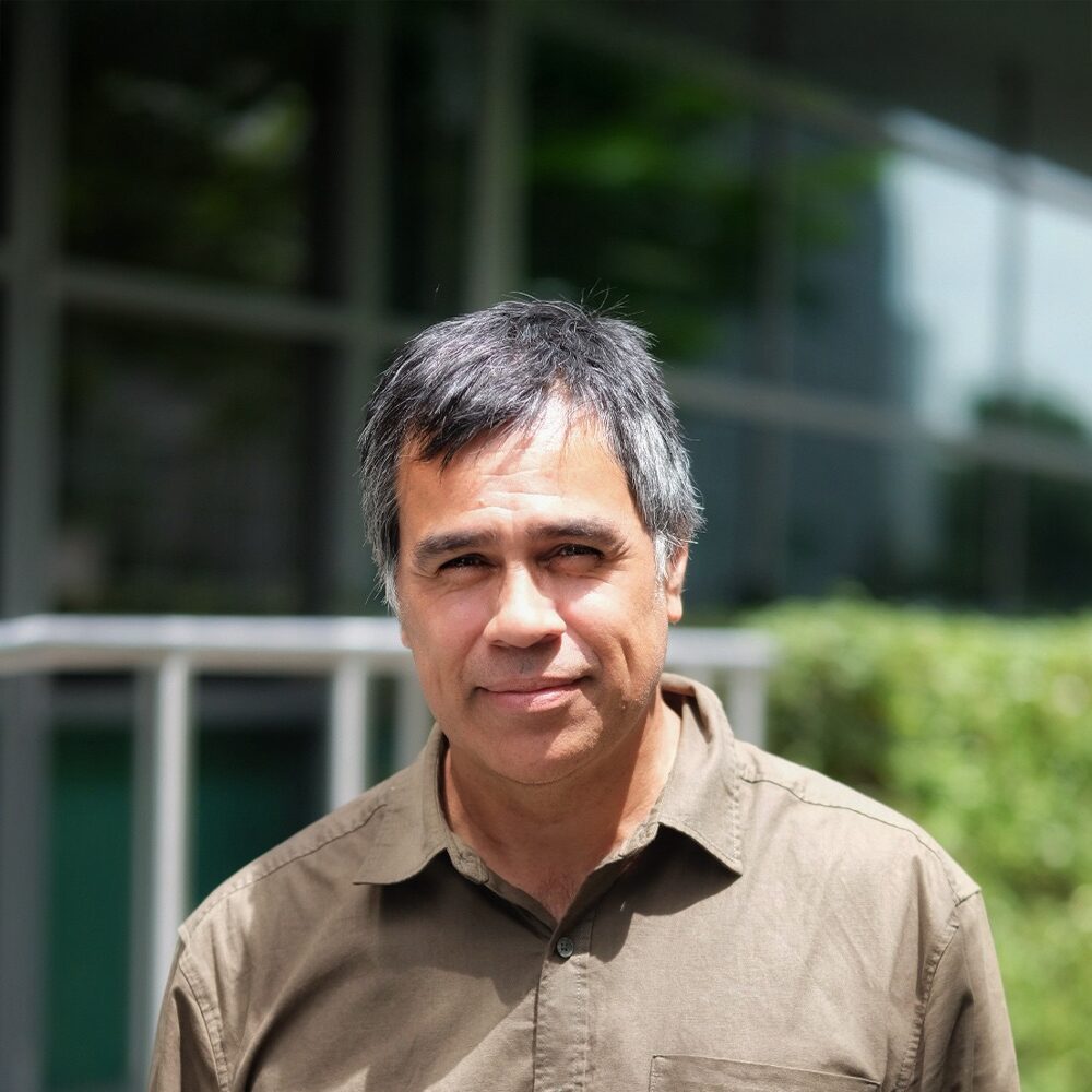 Portrait photo of Chris Fahrensohn