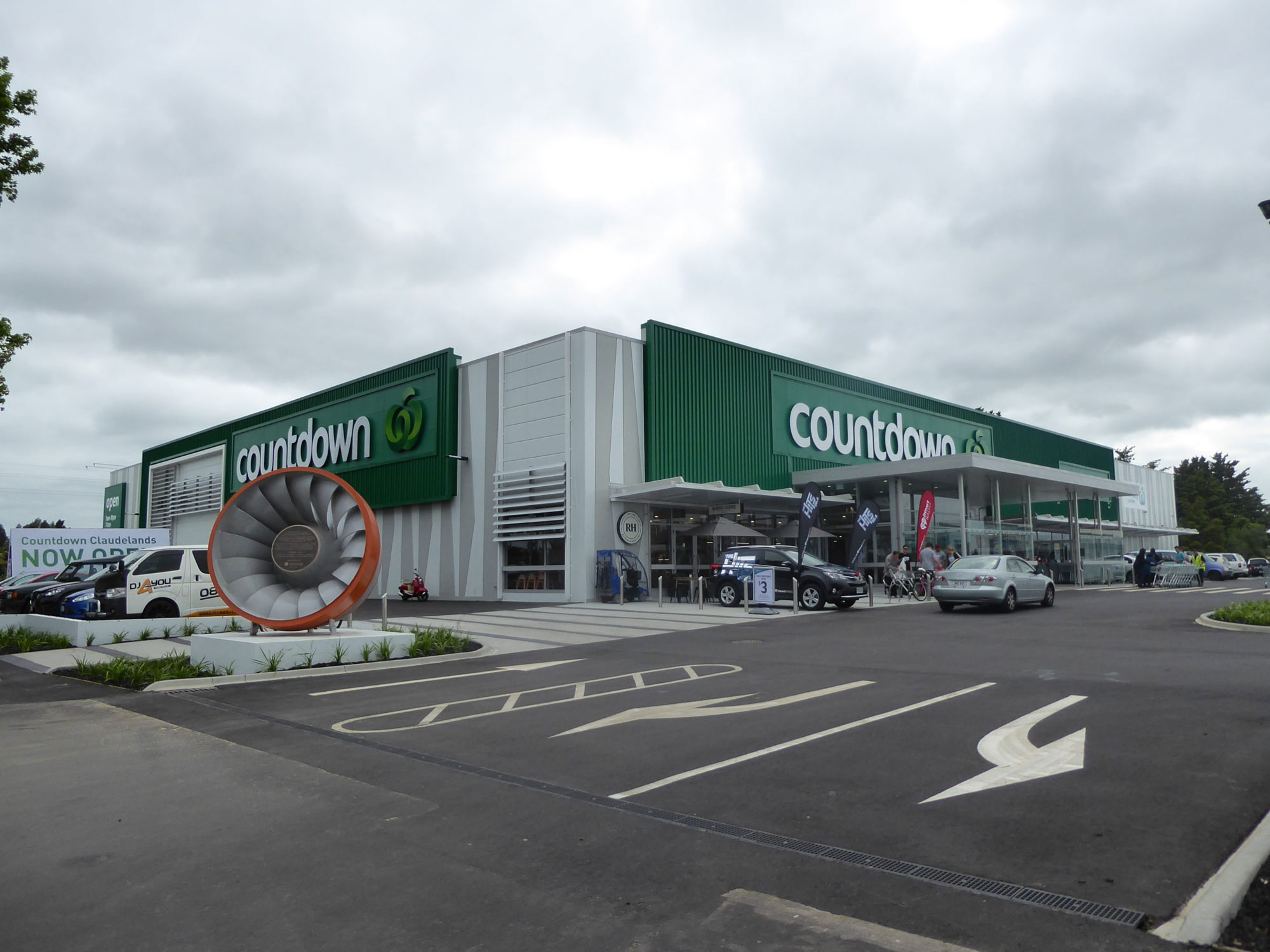 Photo of Countdown Hamilton East