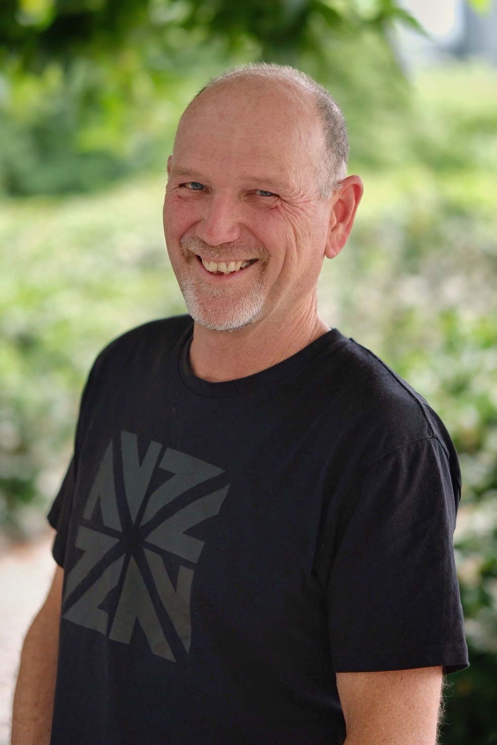 Portrait photo of Nigel Bond